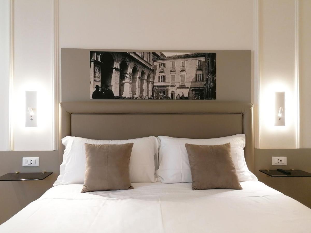 Palazzo Cortesi Мачерата Екстериор снимка